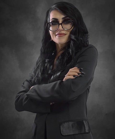 Osiris Salazar-Baez, Real Estate Salesperson in Las Vegas, Americana