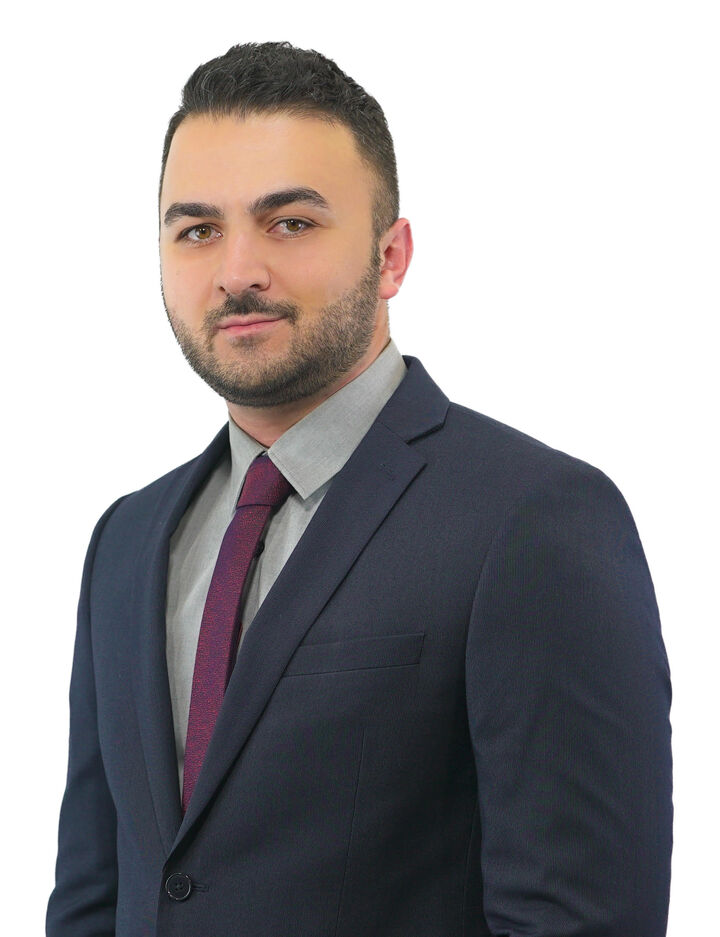 Sevada Yeghsanian, Real Estate Salesperson in Glendale, Hallmark Realty