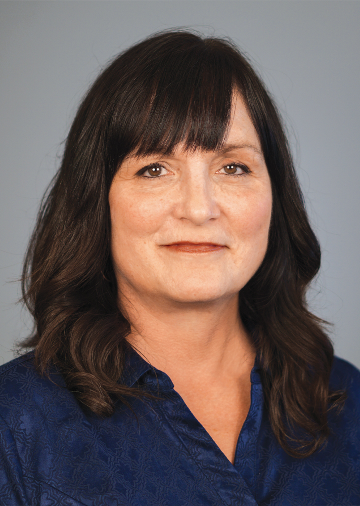 Melea Snyder, Relocation Director | Broker | REALTOR® in Peoria, Jim Maloof Realtor