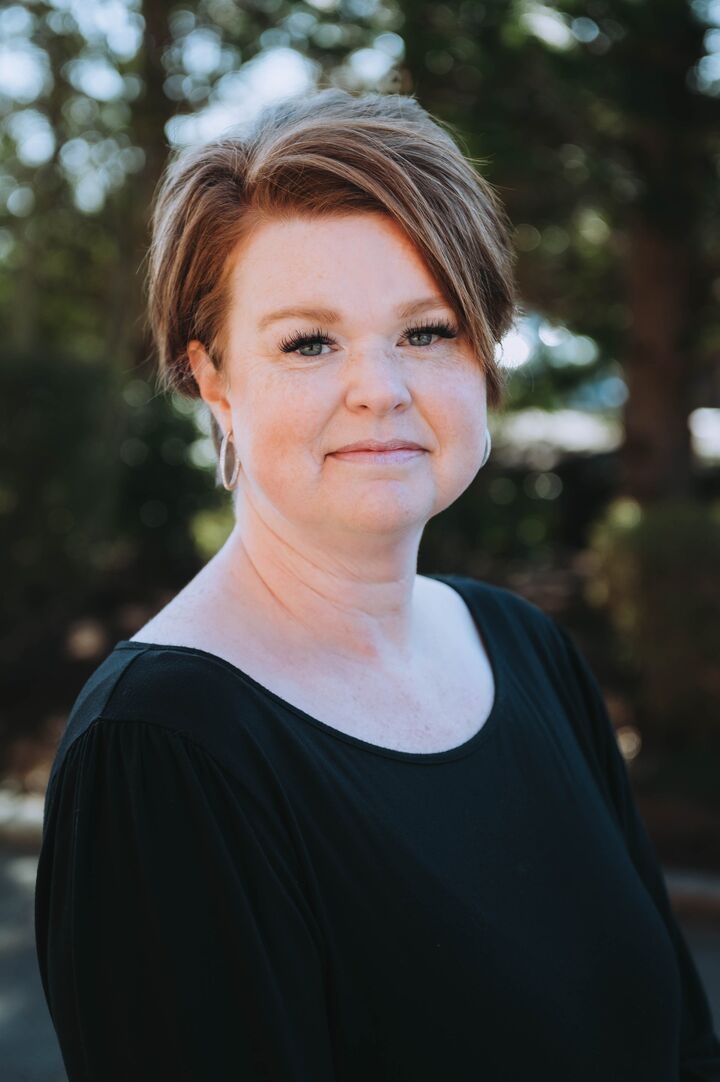 Theresa Jordan, Real Estate Broker in Lynnwood, Real Estate Center