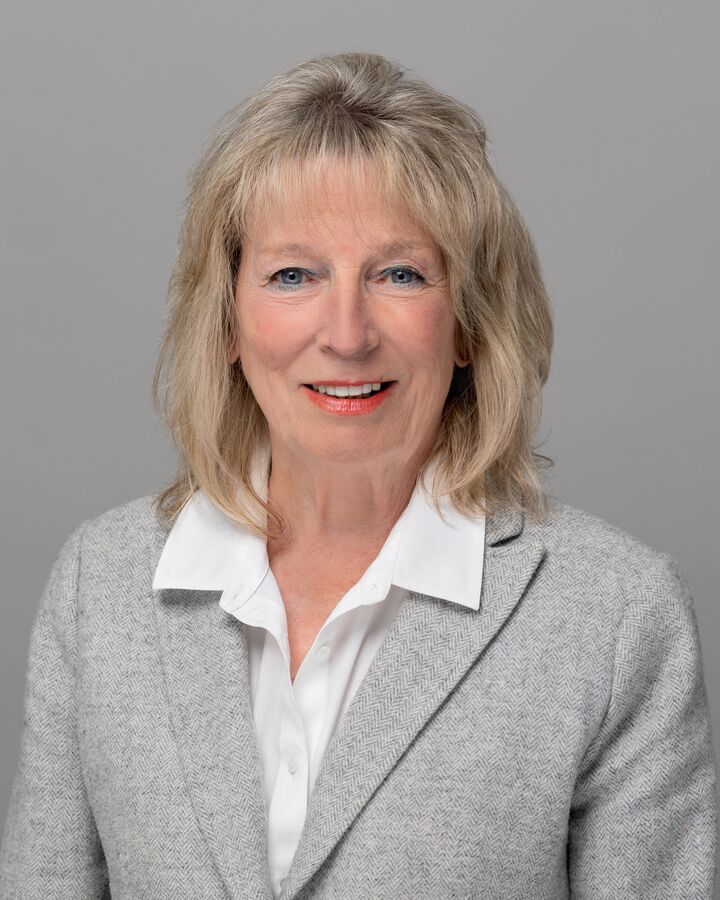 Cynthia 