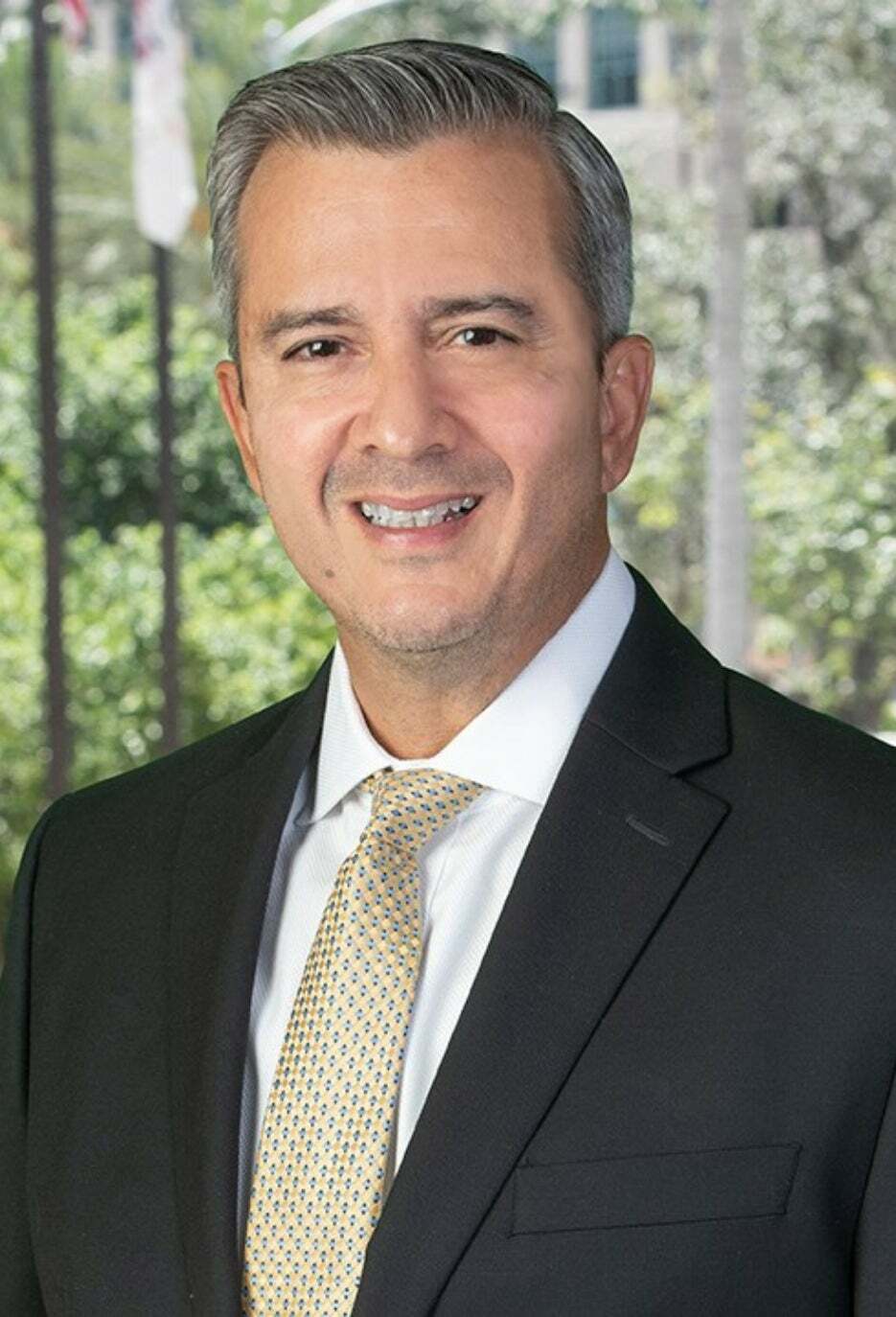 Hector Pena, Real Estate Salesperson in Miami, World Connection