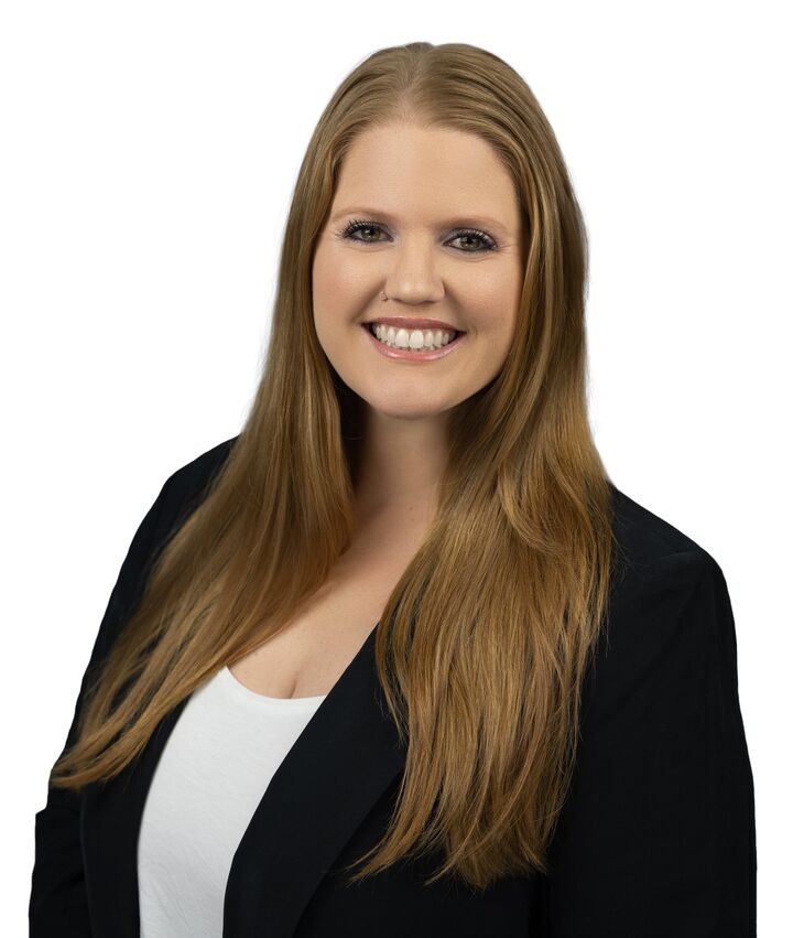 Krystal Paulson, Real Estate Salesperson in Jacksonville, Vanguard Realty
