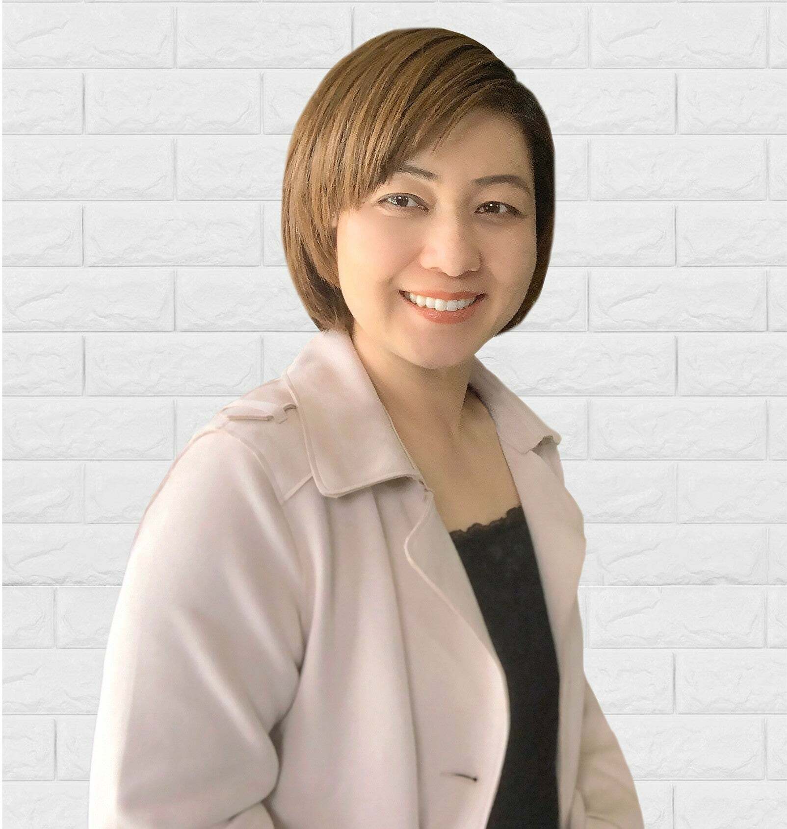 Ayako Tronson, Real Estate Salesperson in Issaquah, Macy & Co.