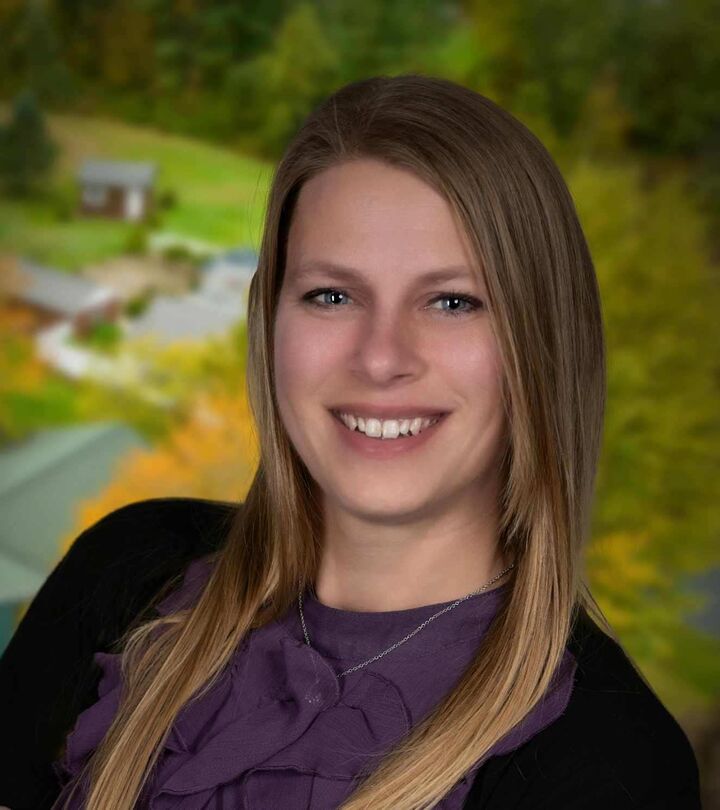 Caitlin Paquet, Real Estate Salesperson in East Aurora, North East