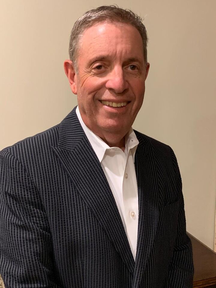 Stephen Gelwarg, Real Estate Salesperson in Morganville, Mack-Morris Iris Lurie Inc