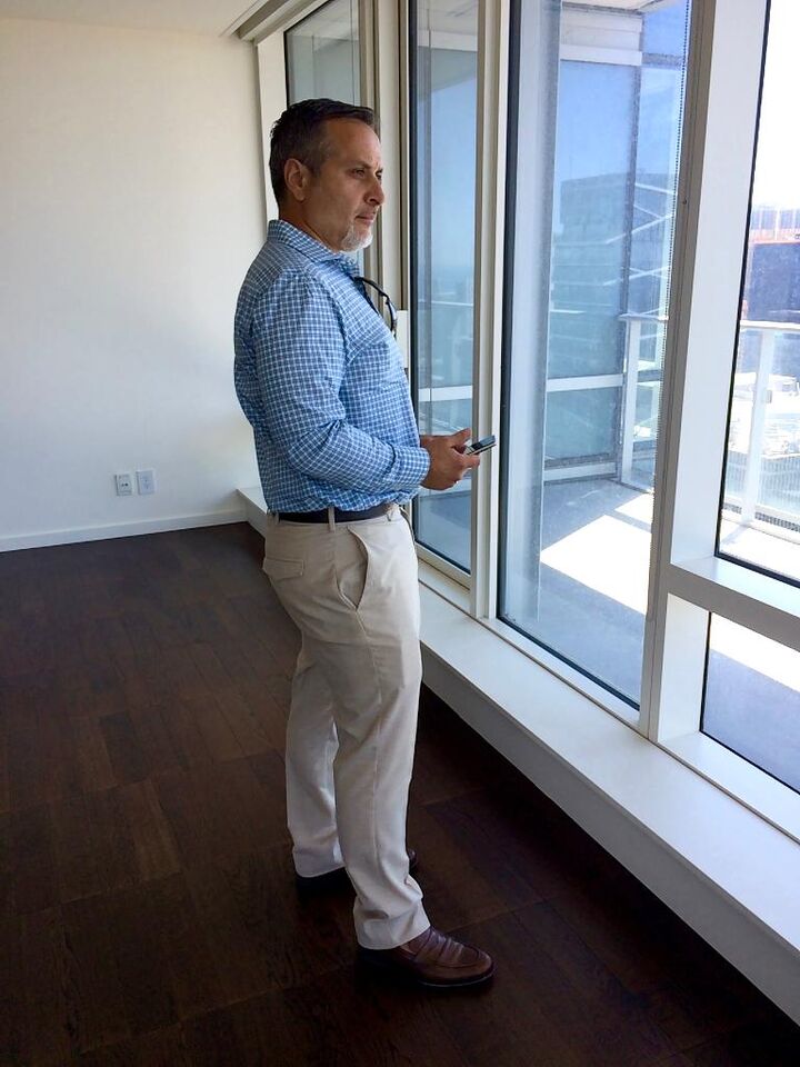 Michael Plomaritis,  in Toronto, Coldwell Banker The Real Estate Centre, Brokerage