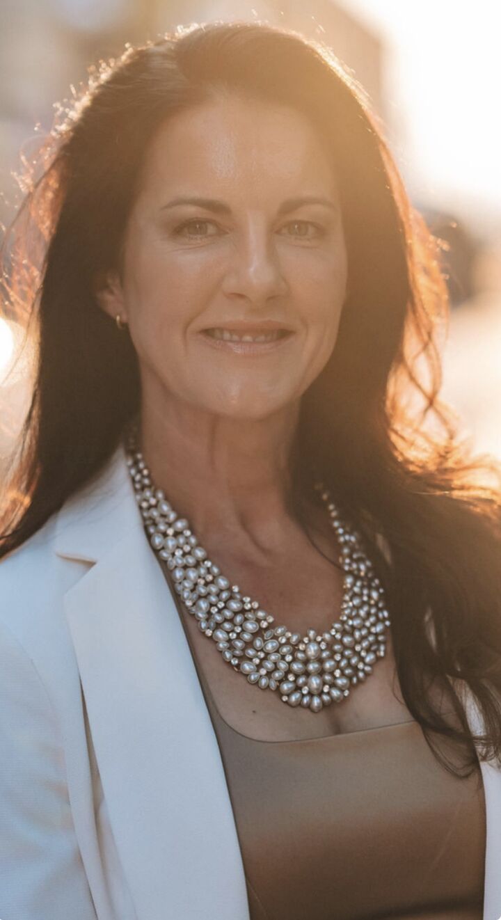 Melissa Hess,  in Federal Way, Windermere