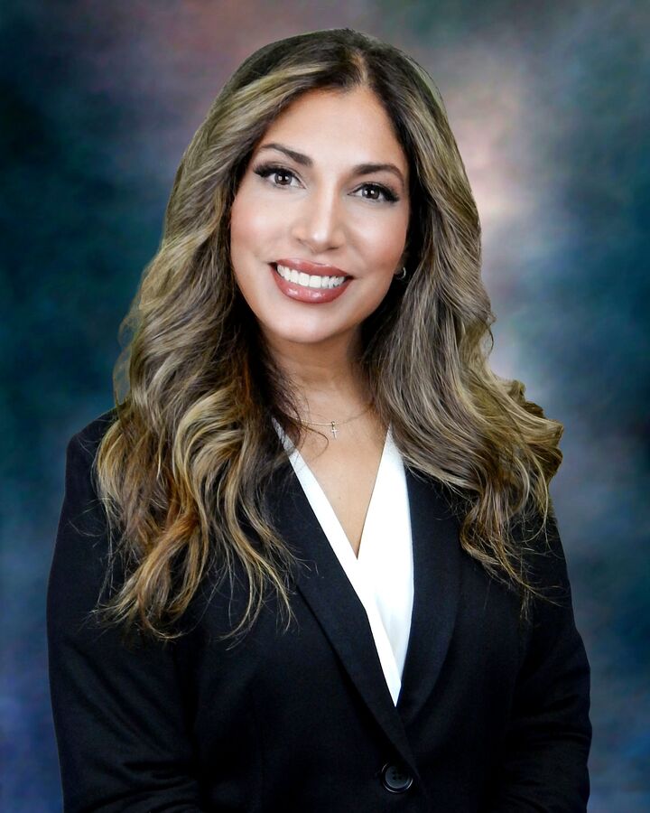 Lisa Alfisi,  in Hauppauge, Realty Connect