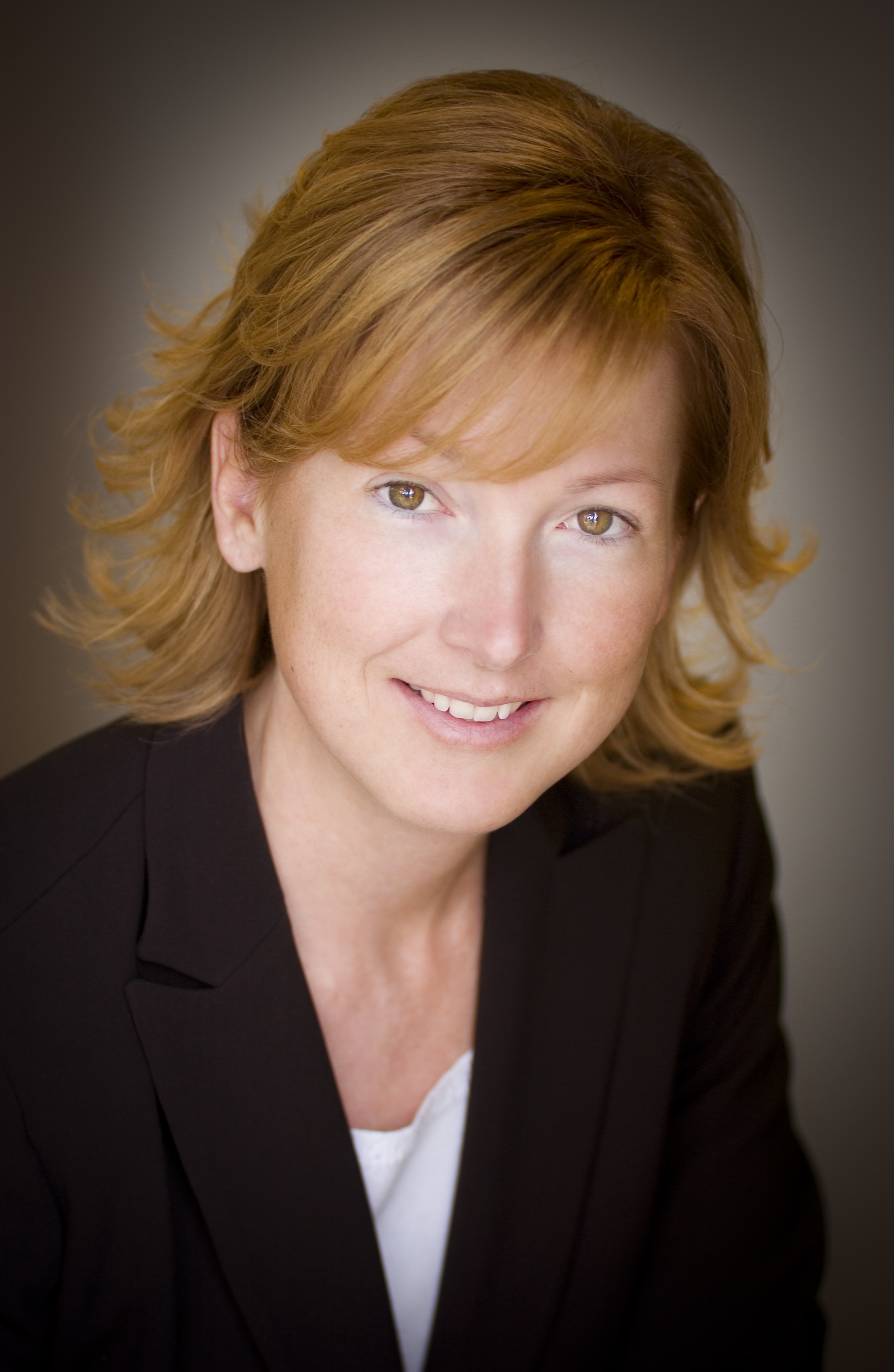 Heather Victoria, Controller in Cupertino, Intero Real Estate