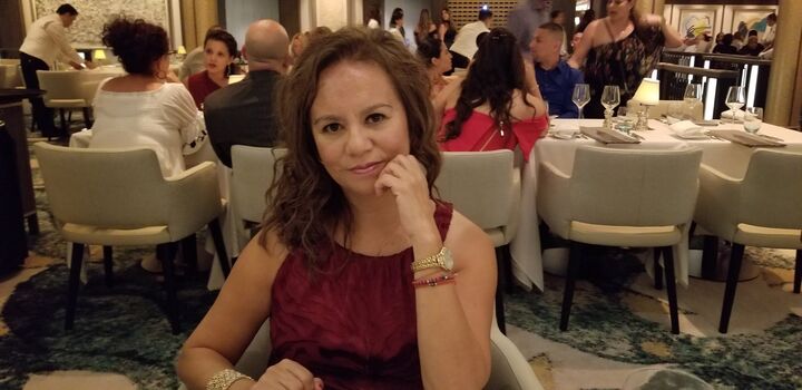 Gloria Vega, Real Estate Salesperson in Doral, First Service Realty ERA Powered