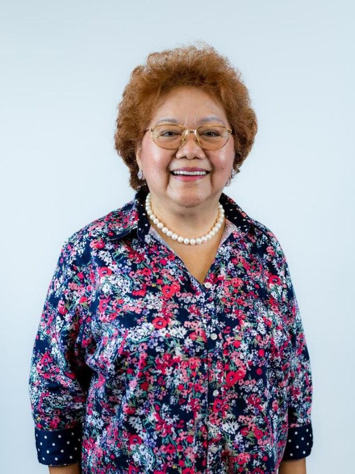 Connie Yu, Real Estate Salesperson in Moreno Valley, Town & Country