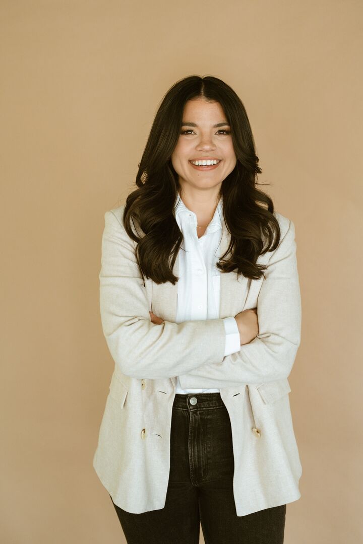 Felicia Mares Villa