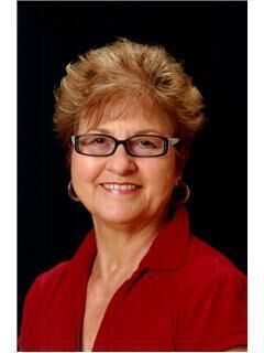 Jackie Sowers, Real Estate Salesperson in Winchester, ERA OakCrest Realty, Inc.