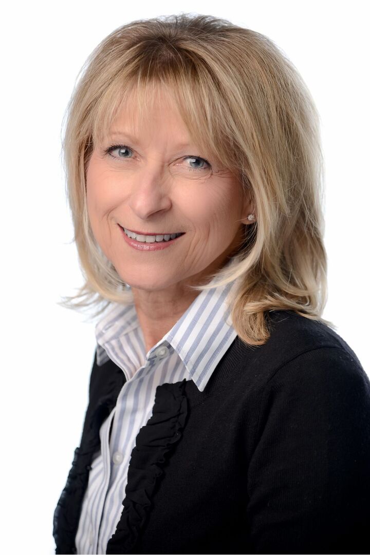 Sherry Hardie, Real Estate Salesperson in Rogers, Harris McHaney & Faucette