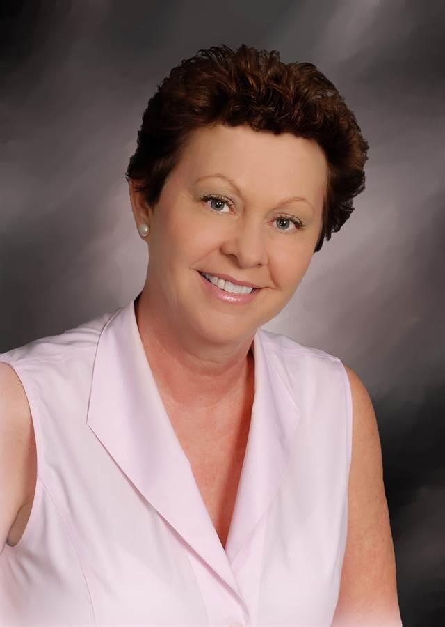 Ann Schulz, Real Estate Salesperson in Punta Gorda, Sunstar Realty