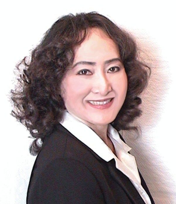 Christie Meek, Real Estate Salesperson in Bakersfield, Preferred, Realtors