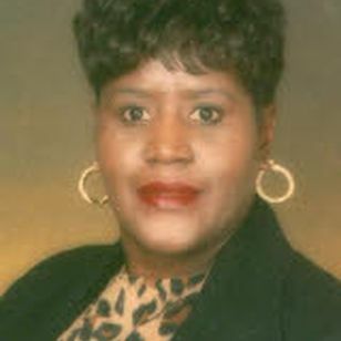 Roseann Claiborne, Real Estate Salesperson in Torrance, Union Realty Co.