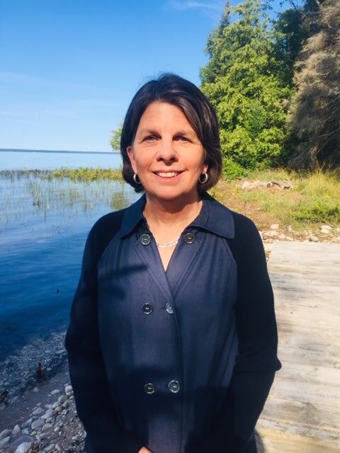 Julie Maynard, Real Estate Salesperson in Cheboygan, Schmidt Realtors