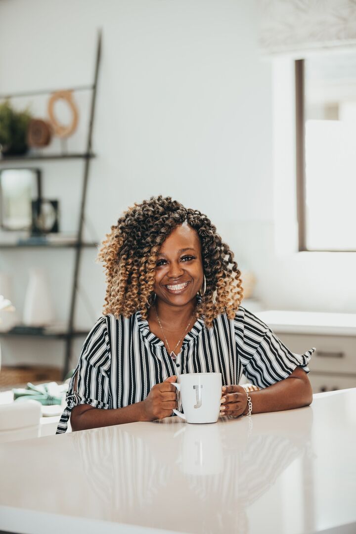 Tujuana Bolden, Real Estate Salesperson in Katy, Western Realty