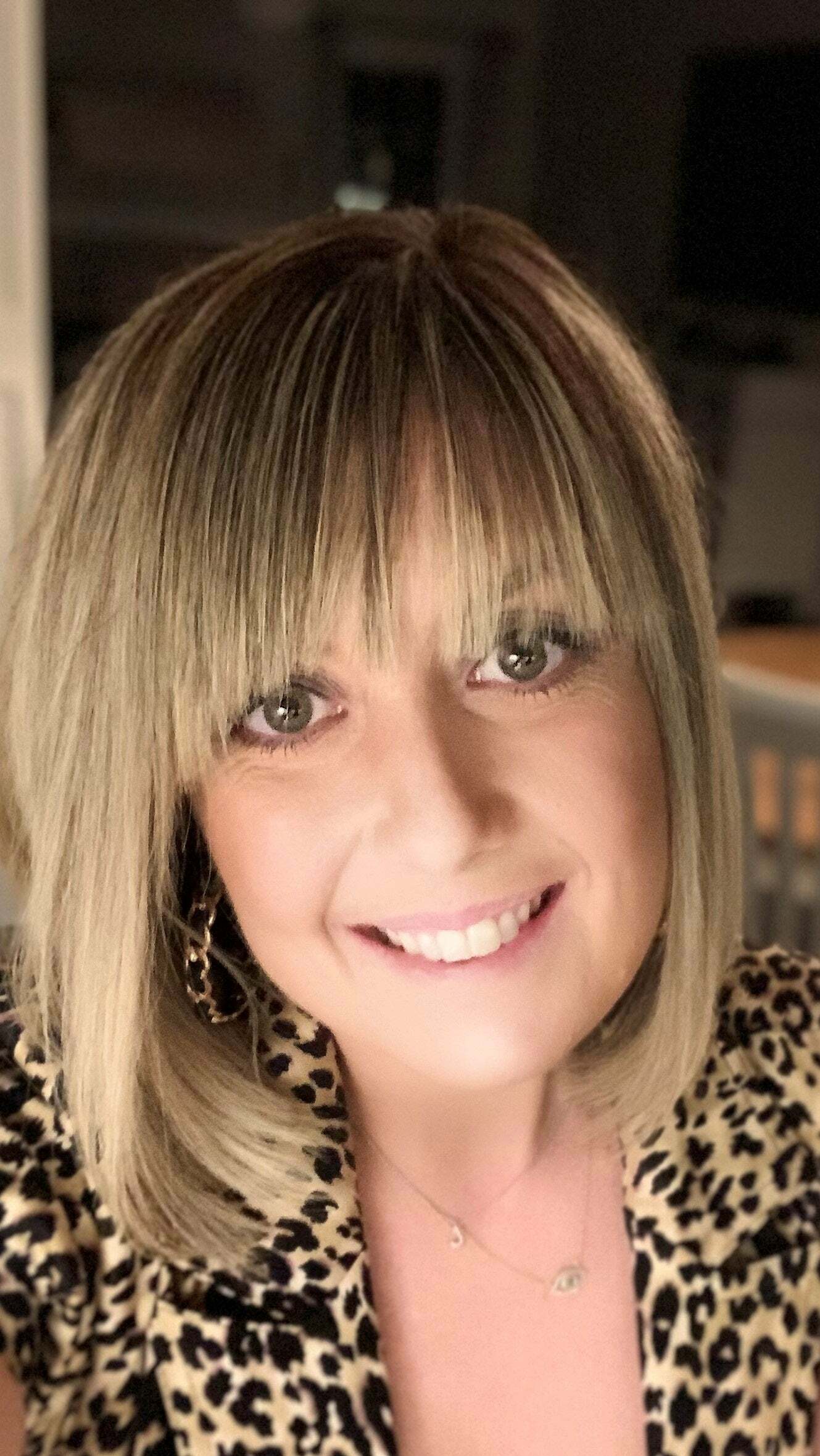 Julie Long, Real Estate Salesperson in Vero Beach, Paradise