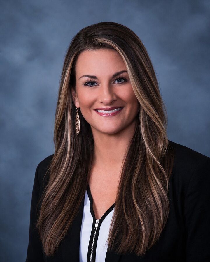 Shanna Turner, REALTOR® in Rogers, Harris McHaney & Faucette