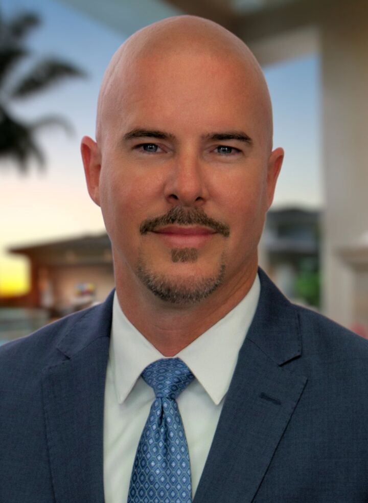 Thomas W. Powell, Real Estate Broker in Glendale, Hallmark Realty