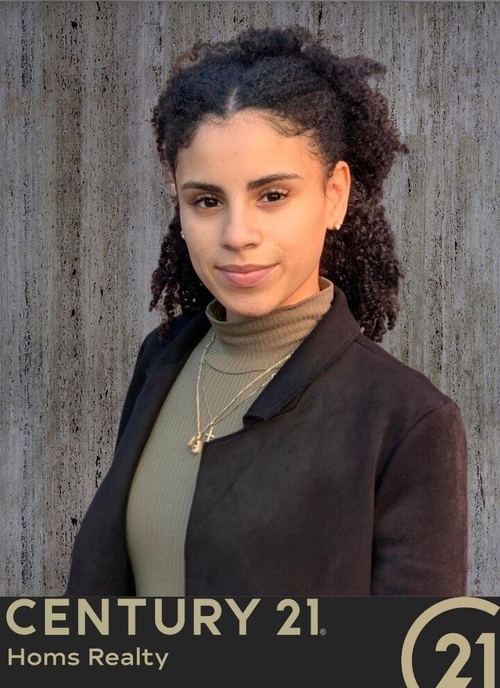 Alina Ceri-Rodriguez, Real Estate Salesperson in Saint Cloud, Wolf's Crossing Realty