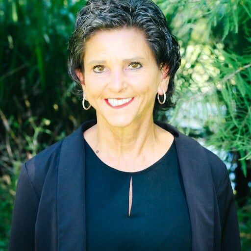 Anita Dubois, Real Estate Salesperson in Natchitoches, Rhodes Realty