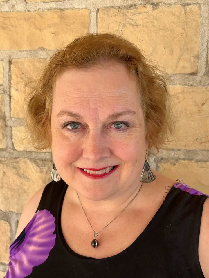 Katherine Zack, Associate Real Estate Broker in Joliet, Circle