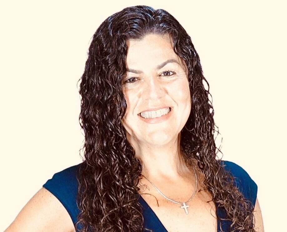 Tanya Estevez, Real Estate Salesperson in Apollo Beach, Beggins Enterprises