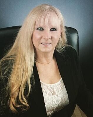 Sheila Madison-Francis,  in Clarkston, Professionals