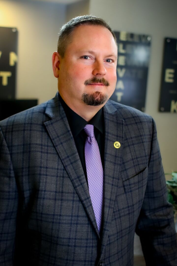 Jon Lafferty,  in Clinton Township, Professionals