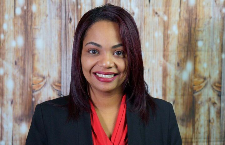 Johanna Valdez, Real Estate Salesperson in Land O Lakes, Pickett Fences Realty