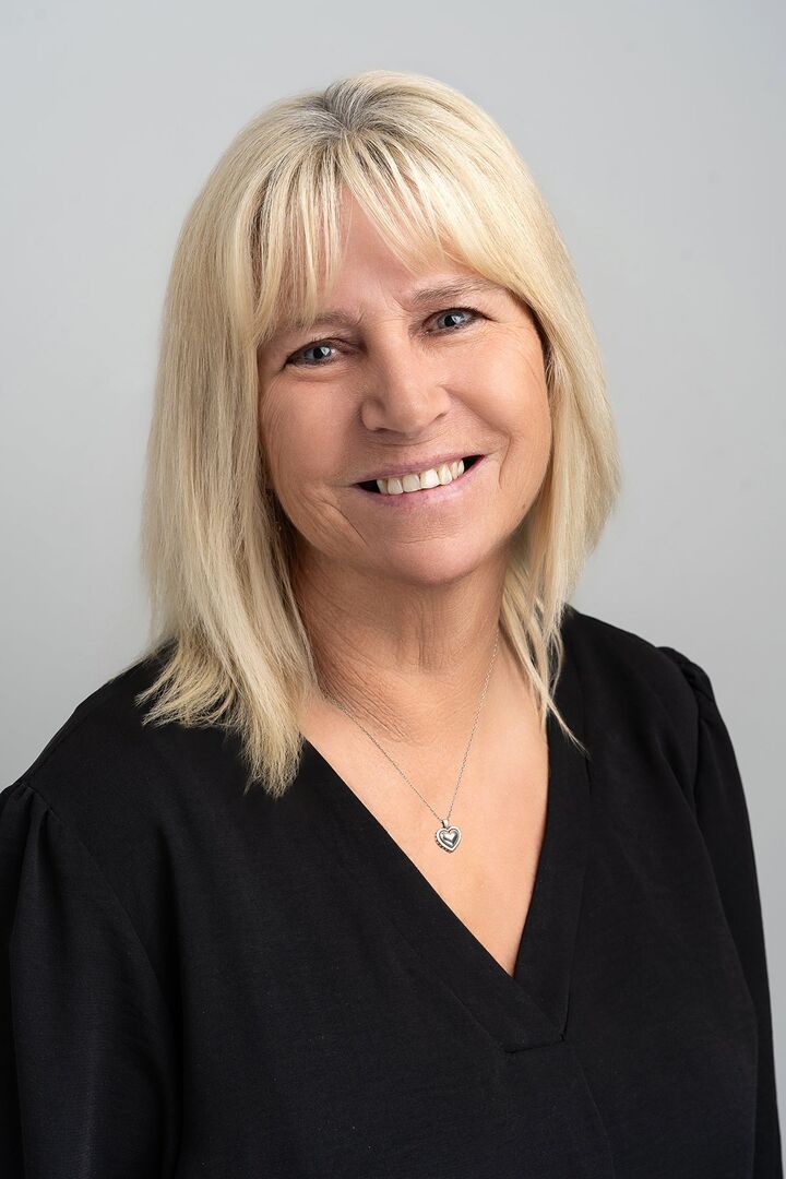 Tracy Tingle,  in Chehalis, Lund, Realtors