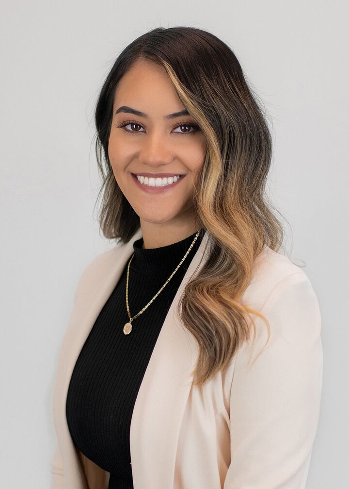 Vanesa Quiroz Sanchez, Real Estate Salesperson in Richland, Tri-Cities