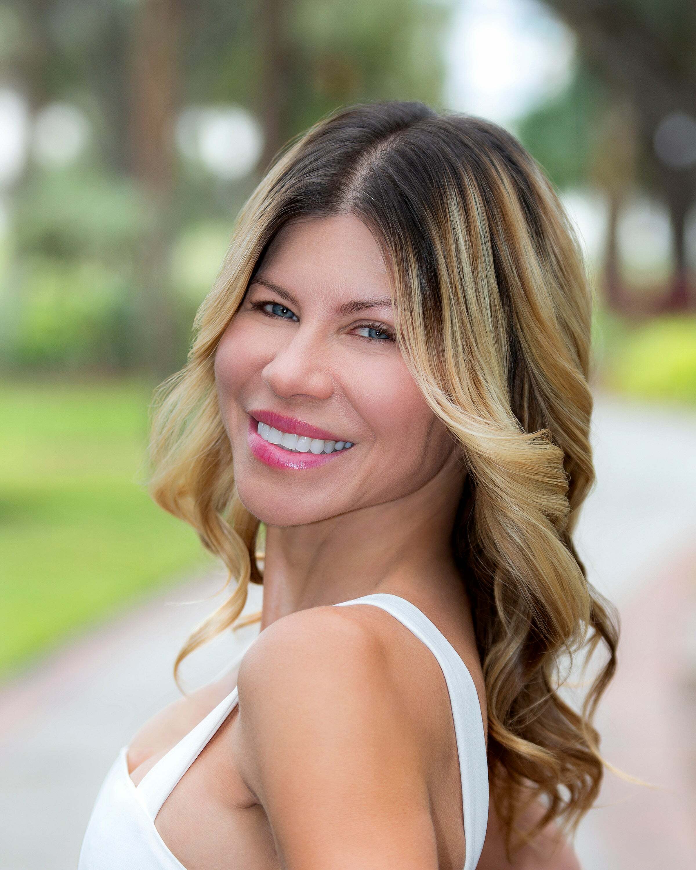 Marcela DeCoursy, Real Estate Salesperson in Tampa, Tomlin St Cyr Real Estate Services ERA Powered