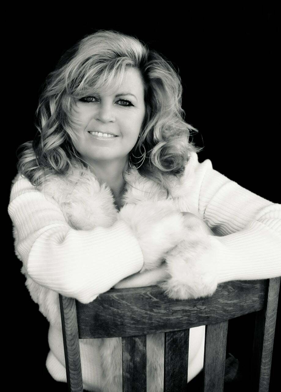 Joan Irish, Real Estate Salesperson in Murphys, Sierra Properties