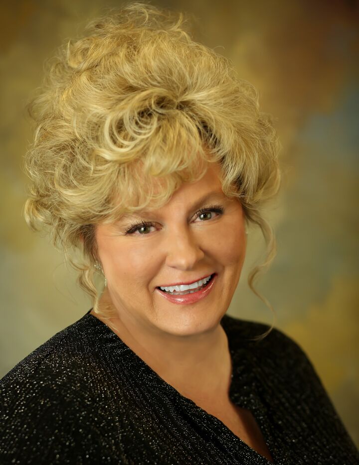 Margaret Carpender, Real Estate Broker in Waynesville, ERA Sunburst Realty