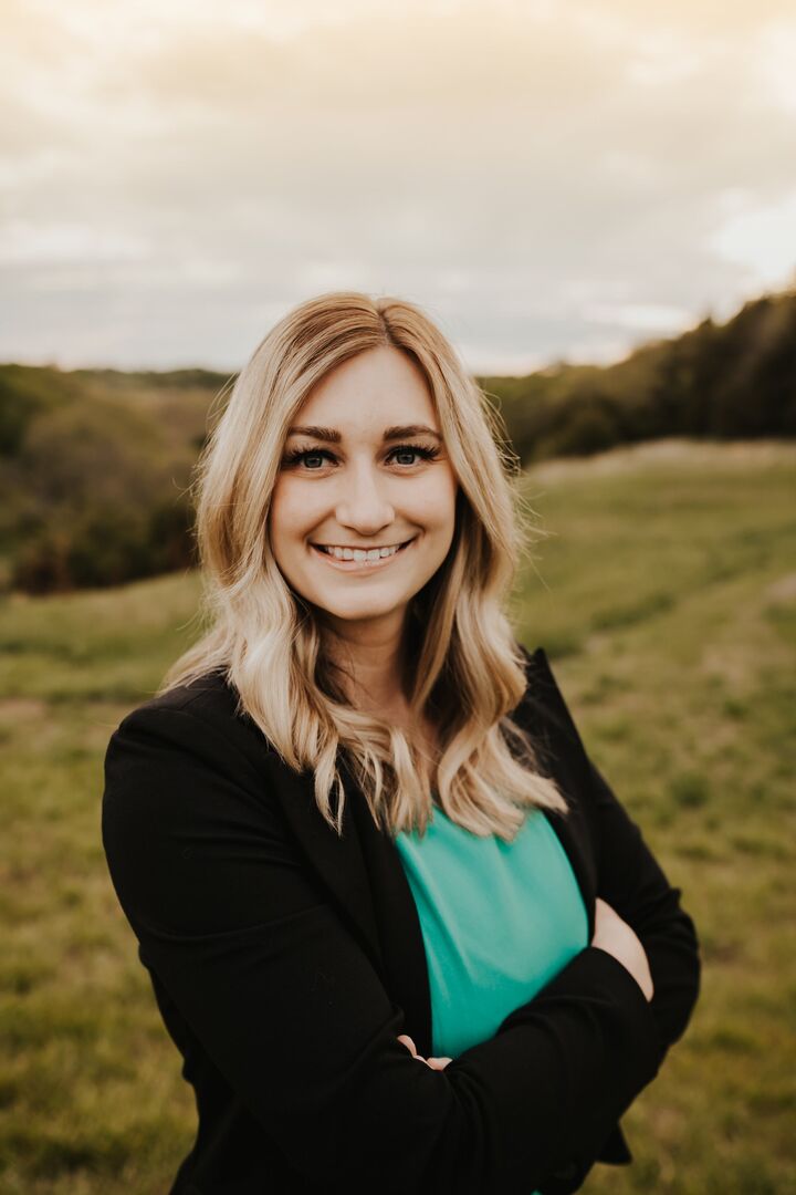 Jessica Schenkel, Real Estate Salesperson in Topeka, Wostal Realty
