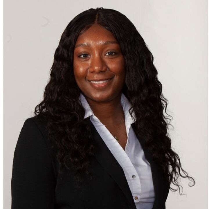 Cequitah Shannon,  in Orland Park, Circle