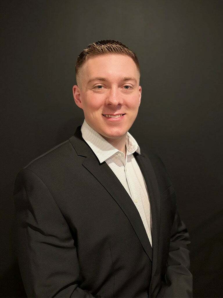 Jake Lynch, Real Estate Salesperson in Birchwood, Affiliated