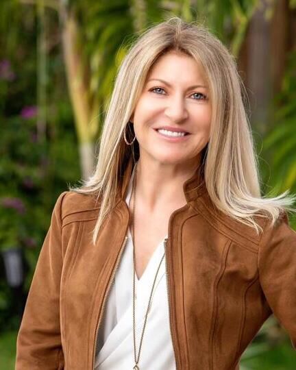 Nikki Reading,  in Fort Lauderdale, Florida 1st