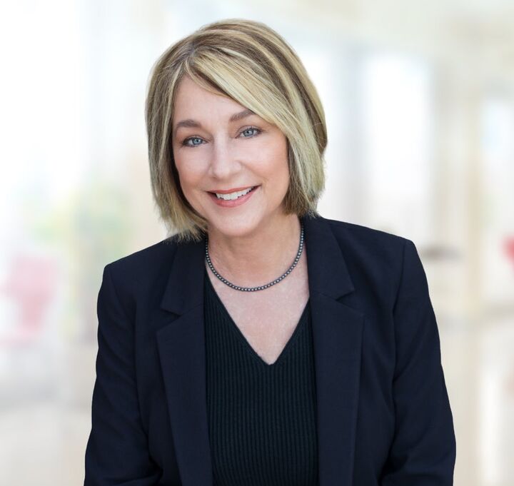 Starr Keating, REALTOR® in Fleming Island, Vanguard Realty