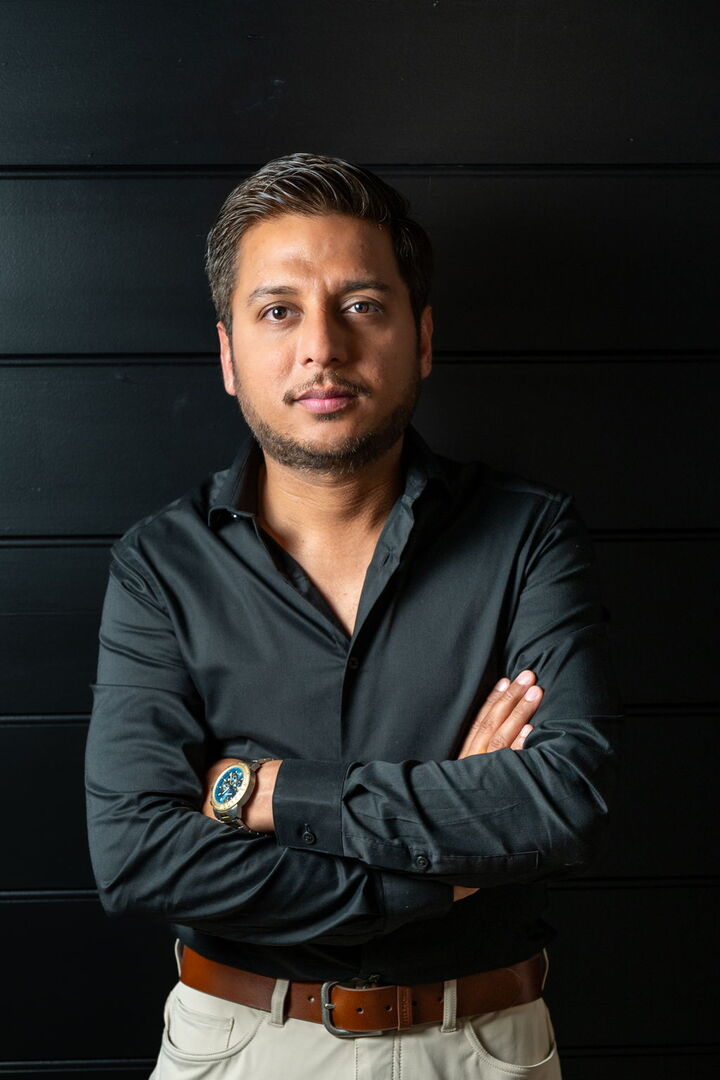 Farman Ali, Real Estate Salesperson in Petersburg, Lifestyle