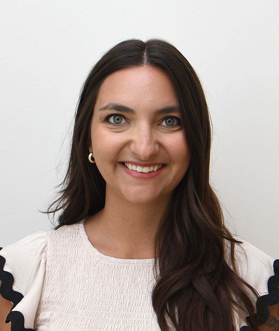 Julia Bagdon,  in Orland Park, Circle