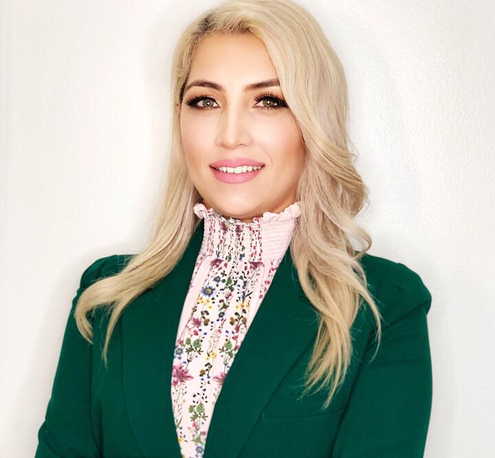 Nelli Tadevosyan, Real Estate Salesperson in Glendale, Hallmark Realty