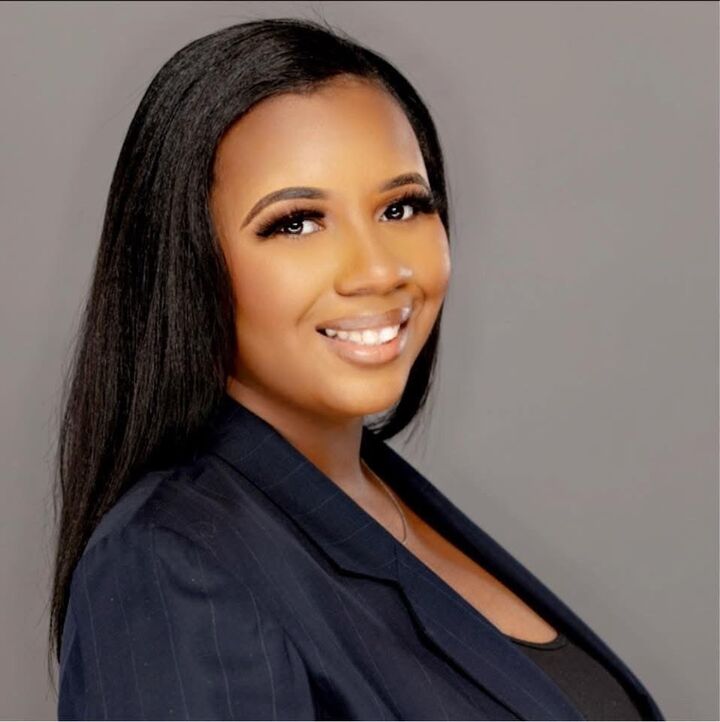 Jeriesha McCowin, Real Estate Salesperson in Dearborn Heights, Curran & Oberski