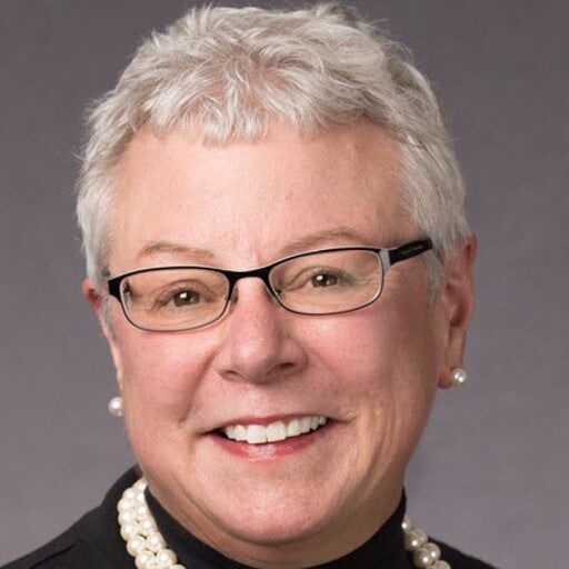 Peggy Barrington, Real Estate Salesperson in Portland, Knipe Realty ERA Powered