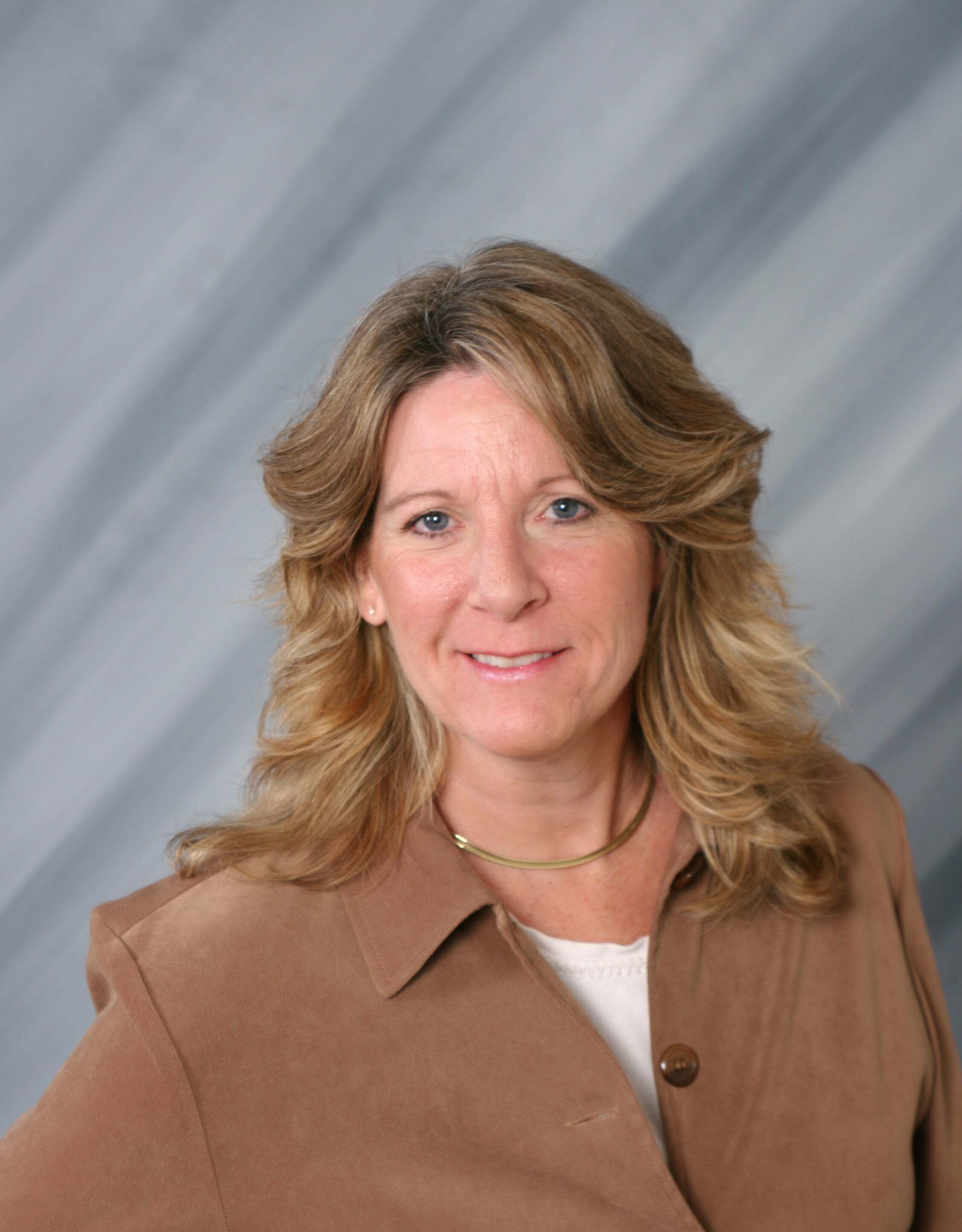 Molly Hoffmann, Real Estate Salesperson in Appleton, Affiliated